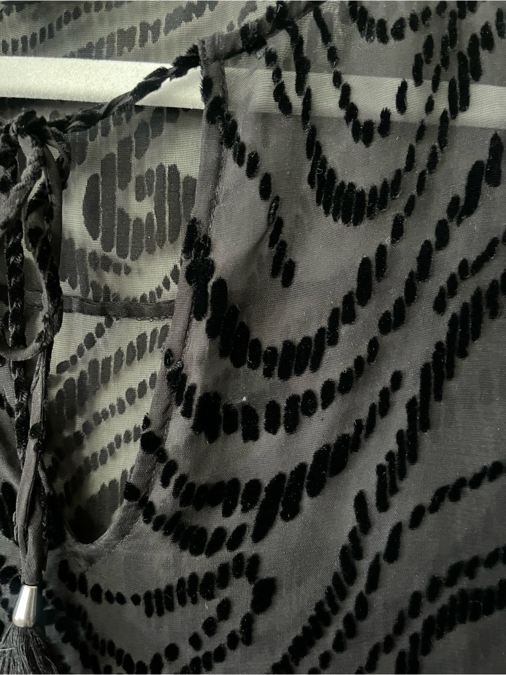 PAIGE Selma Velvet Swirl Pattern With Tassels LS Blouse in Black Women's Size M - Picture 14 of 14